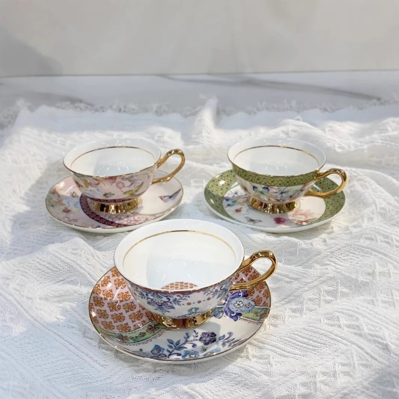 Coffee Tea Garden - Эмалированные чашки и тарелки высокого качества